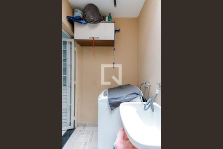 Casa de condomínio à venda com 90m², 2 quartos e 1 vaga Casa de condomínio à venda com 90m², 2 quartos e 1 vagaÁrea de Serviço