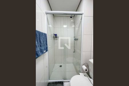 Apartamento à venda com 53m², 2 quartos e 1 vaga Apartamento à venda com 53m², 2 quartos e 1 vagaBanheiro