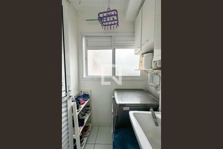 Apartamento à venda com 53m², 2 quartos e 1 vaga Apartamento à venda com 53m², 2 quartos e 1 vagaÁrea de Serviço