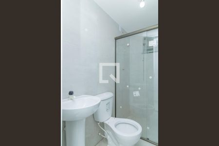 Banheiro de apartamento à venda com 1 quarto, 48m² em Pitangueiras, Rio de Janeiro