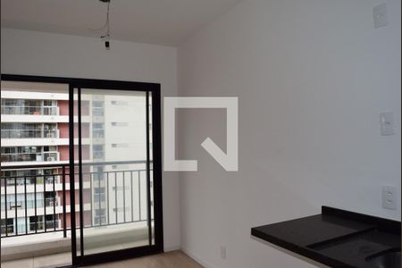 Sala/Quarto/Cozinha integrados de kitnet/studio à venda com 1 quarto, 30m² em Sumaré, São Paulo