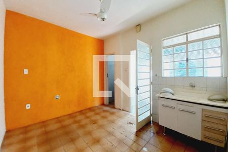 Cozinha 2 de casa à venda com 5 quartos, 250m² em Jardim Roseira, Campinas