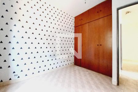 Quarto 2 de casa à venda com 5 quartos, 250m² em Jardim Roseira, Campinas
