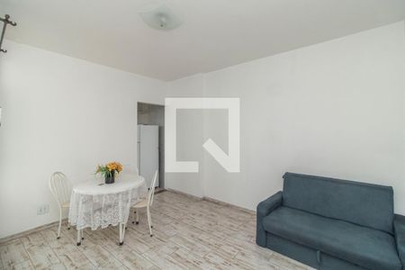 Sala de apartamento para alugar com 1 quarto, 40m² em Moneró, Rio de Janeiro