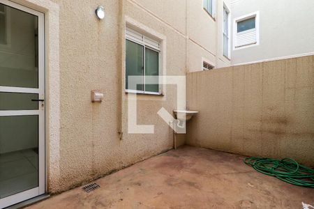 Apartamento para alugar com 40m², 2 quartos e 1 vaga Apartamento para alugar com 40m², 2 quartos e 1 vagaÁrea de Serviço
