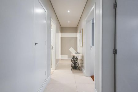 Apartamento à venda com 120m², 3 quartos e 1 vaga Apartamento à venda com 120m², 3 quartos e 1 vagaCorredor