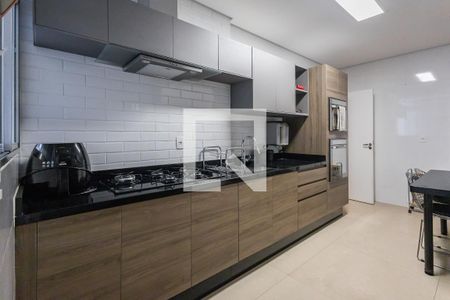 Apartamento à venda com 120m², 3 quartos e 1 vaga Apartamento à venda com 120m², 3 quartos e 1 vagaCozinha