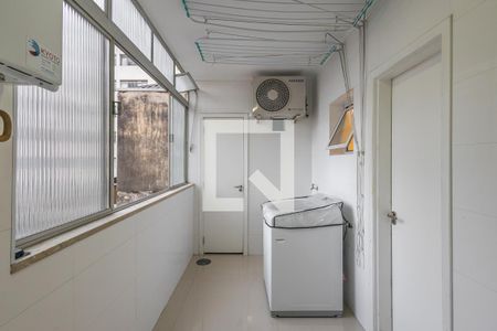 Apartamento à venda com 120m², 3 quartos e 1 vaga Apartamento à venda com 120m², 3 quartos e 1 vagaÁrea de Serviço
