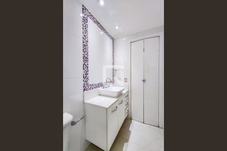 Apartamento à venda com 123m², 3 quartos e 2 vagasBanheiro Social