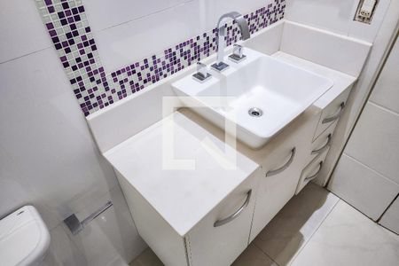 Apartamento à venda com 123m², 3 quartos e 2 vagasBanheiro Social