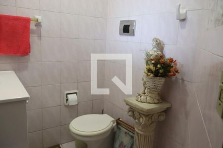 Casa à venda com 113m², 2 quartos e 1 vagaLavabo