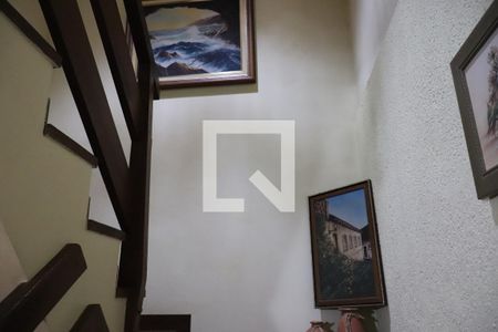 Escada de casa à venda com 2 quartos, 113m² em Pinheiro, São Leopoldo