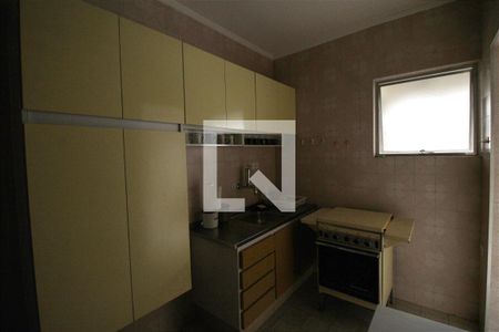 Cozinha de apartamento para alugar com 2 quartos, 100m² em Barra Funda, Guarujá