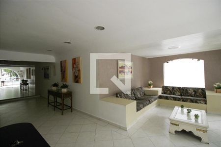 Apartamento para alugar com 100m², 2 quartos e 1 vagaHall social