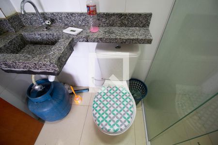 Banheiro de apartamento para alugar com 1 quarto, 30m² em Jardim Helena, São Paulo