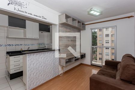 Sala de apartamento para alugar com 2 quartos, 48m² em Parque Bristol, São Paulo