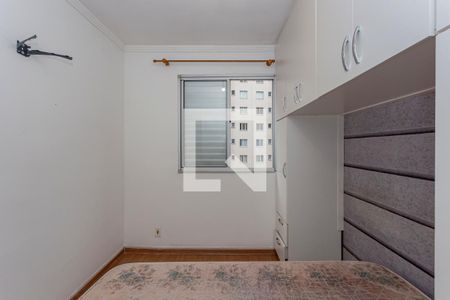 Quarto 1 de apartamento para alugar com 2 quartos, 48m² em Parque Bristol, São Paulo