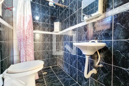 Banheiro de kitnet/studio para alugar com 1 quarto, 44m² em Parque Res. Flamboyant, São José dos Campos