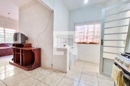 Cozinha / Lavanderia de kitnet/studio para alugar com 1 quarto, 44m² em Parque Res. Flamboyant, São José dos Campos