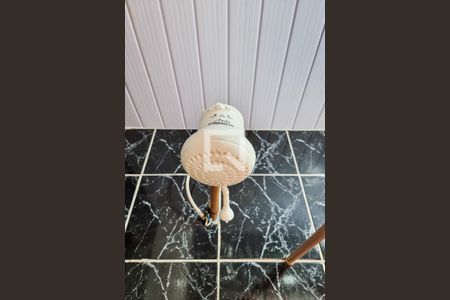 Banheiro de kitnet/studio para alugar com 1 quarto, 44m² em Parque Res. Flamboyant, São José dos Campos