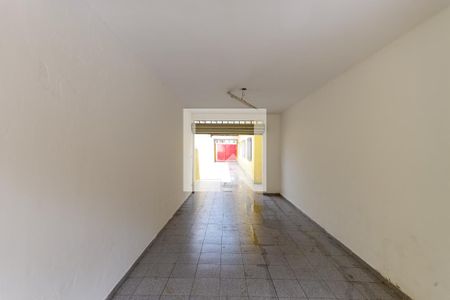 Casa para alugar com 230m², 3 quartos e 5 vagas Casa para alugar com 230m², 3 quartos e 5 vagasGaragem