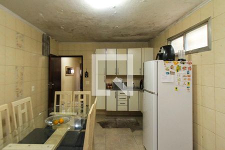 Casa à venda com 200m², 3 quartos e 2 vagasCozinha
