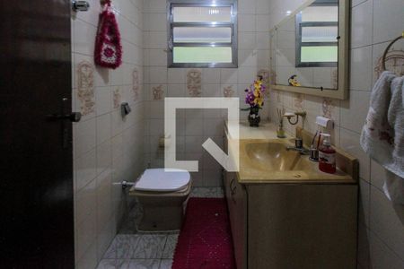 Casa à venda com 200m², 3 quartos e 2 vagasLavabo