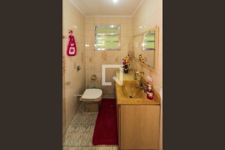 Casa à venda com 200m², 3 quartos e 2 vagasLavabo