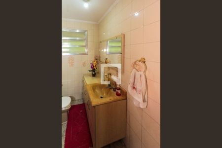 Casa à venda com 200m², 3 quartos e 2 vagasLavabo