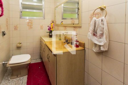 Casa à venda com 200m², 3 quartos e 2 vagasLavabo