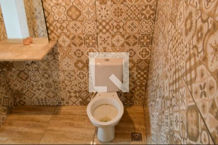 Casa de condomínio à venda com 135m², 3 quartos e 1 vagaBanheiro da Suíte - Casa 2