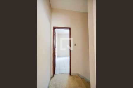 Hall dos quartos de casa para alugar com 2 quartos, 80m² em Vila Zilda, São Paulo