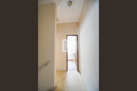 Hall dos quartos de casa para alugar com 2 quartos, 80m² em Vila Zilda, São Paulo