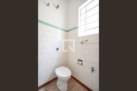 Casa para alugar com 80m², 2 quartos e sem vaga Casa para alugar com 80m², 2 quartos e sem vagaBanheiro