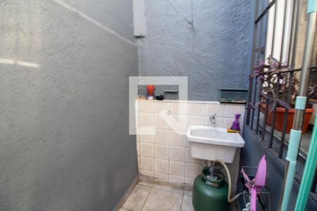 Casa à venda com 115m², 3 quartos e 2 vagasÁrea de Serviço