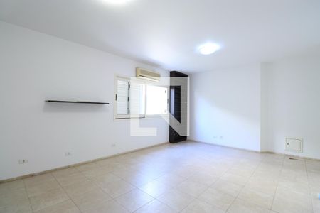 Casa para alugar com 790m², 4 quartos e 6 vagasSuíte 4