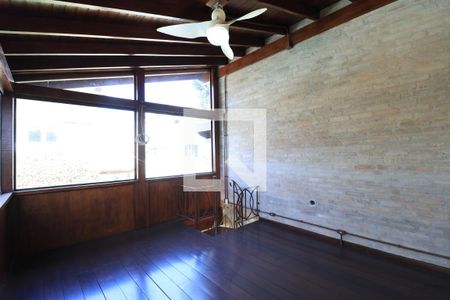 Casa para alugar com 790m², 4 quartos e 6 vagasEdicula