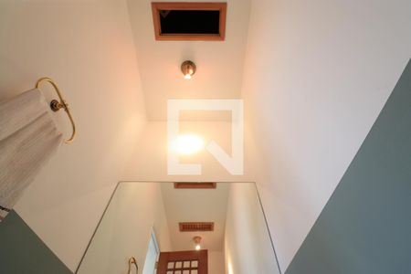 Casa para alugar com 790m², 4 quartos e 6 vagasLavabo