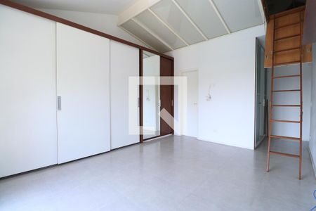 Casa para alugar com 790m², 4 quartos e 6 vagasSuíte 3