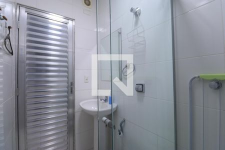 Casa para alugar com 790m², 4 quartos e 6 vagasBanheiro de serviço