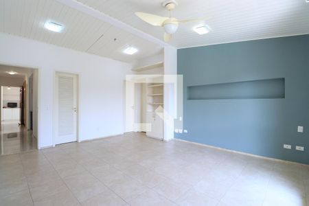 Casa para alugar com 790m², 4 quartos e 6 vagasSuíte 2