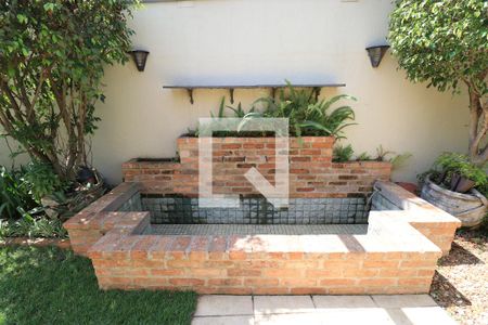 Casa para alugar com 790m², 4 quartos e 6 vagasDetalhe