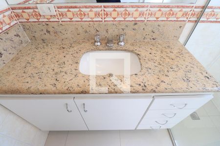 Casa para alugar com 790m², 4 quartos e 6 vagasBanheiro da Suíte 1