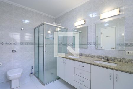 Casa para alugar com 790m², 4 quartos e 6 vagasBanheiro da Suíte 4