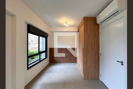 Quarto de apartamento para alugar com 0 quarto, 29m² em Brooklin, São Paulo