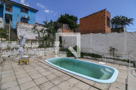Casa à venda com 200m², 4 quartos e 3 vagasPiscina