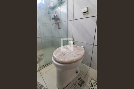 Casa à venda com 200m², 4 quartos e 3 vagasBanheiro 3