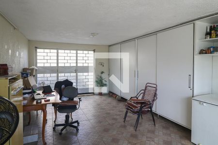 Casa à venda com 200m², 4 quartos e 3 vagasGaragem