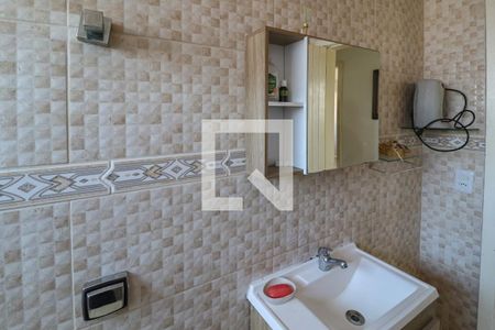 Casa à venda com 200m², 4 quartos e 3 vagasBanheiro 2