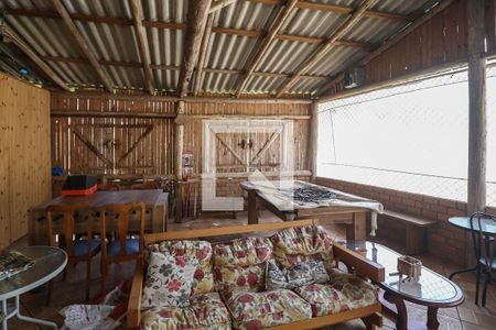 Casa à venda com 200m², 4 quartos e 3 vagasGalpão